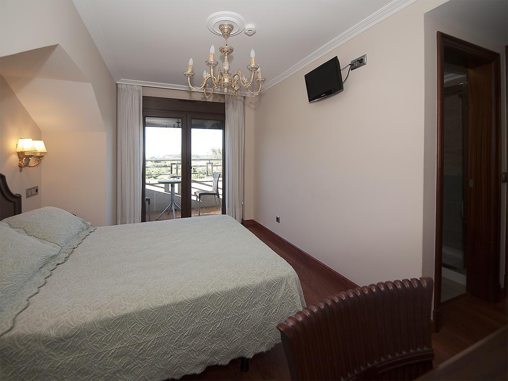 Pension Residencia A Cruzan (Adults Only) 노아야 외부 사진