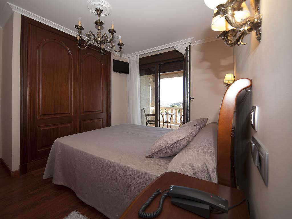 Pension Residencia A Cruzan (Adults Only) 노아야 외부 사진
