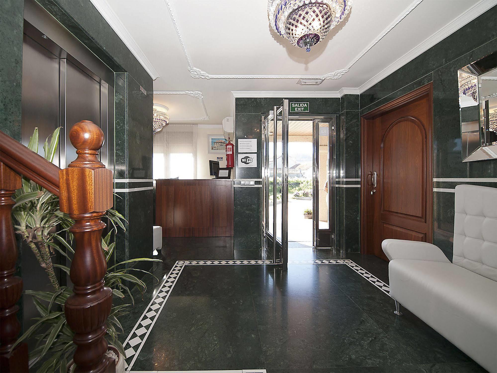 Pension Residencia A Cruzan (Adults Only) 노아야 외부 사진